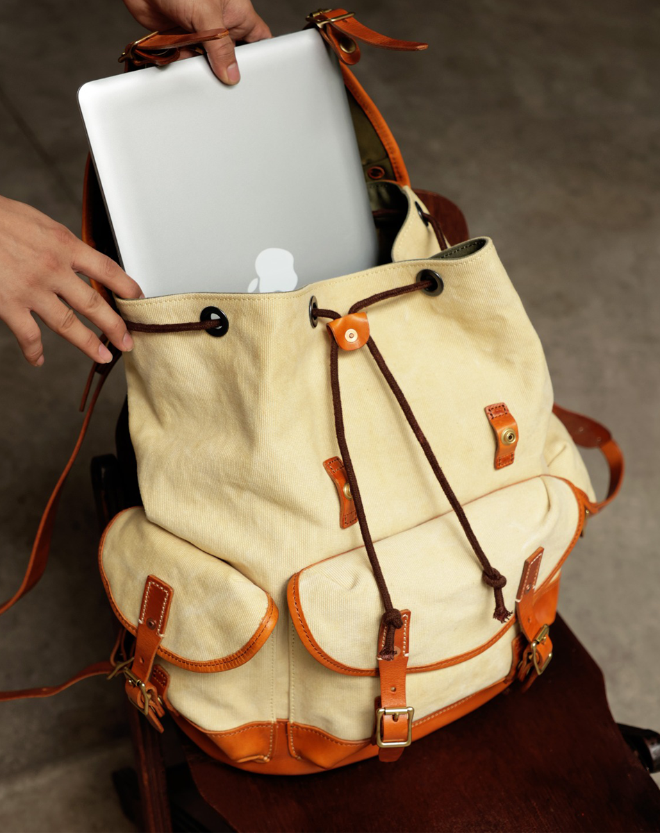 Durable Men's Weekend Backpack