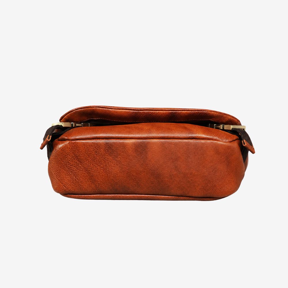 Sac bandoulière en cuir marron – Sac à épaule élégant pour hommes, compatible tablettes et ordinateurs portables