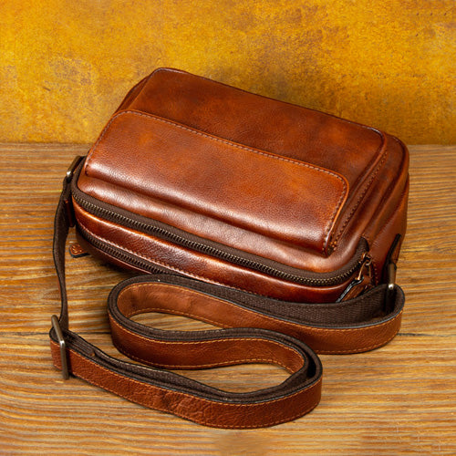 sleek Men's Messenger Bag